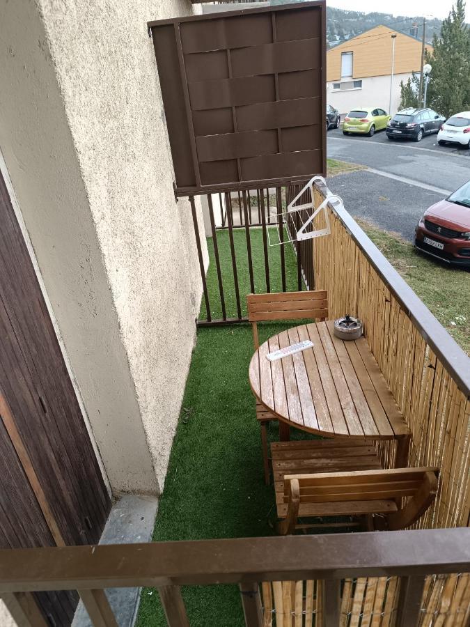 Studio Agreable Tout Confort Les Angles  Exterior photo